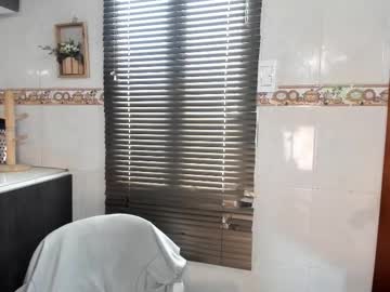 Andy_Vera Chaturbate stream image from December 17, 2025