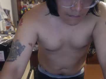 Elcogelon696 Chaturbate stream image from December 17, 2025