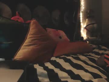Ripebeta91 Chaturbate stream image from December 17, 2025