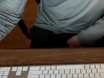 Voterki796 Chaturbate stream image from December 17, 2025