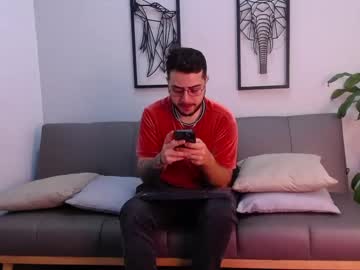 Ethan_Greys Chaturbate stream image from December 17, 2025