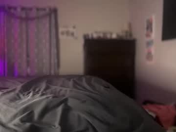 H0twife4life Chaturbate stream image from December 17, 2025