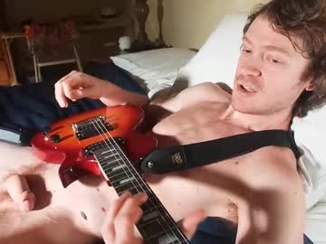 Warrenkener Chaturbate stream image from December 17, 2025