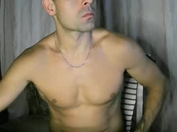 Floyd1846652 Chaturbate stream image from December 17, 2025
