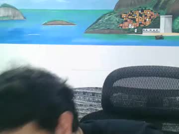 Folkrio Chaturbate stream image from December 17, 2025