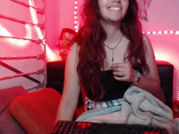 Katy_Queen Chaturbate stream image from December 17, 2025