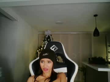 Leah_Cute3 Chaturbate stream image from December 17, 2025