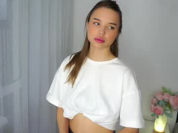 Gwendacaloca Chaturbate stream image from December 17, 2025