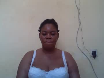 Sexydove2 Chaturbate stream image from December 17, 2025
