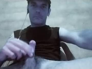 Vinysexy Chaturbate stream image from December 17, 2025
