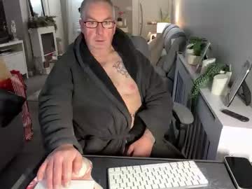 Mtb1697 Chaturbate stream image from December 17, 2025