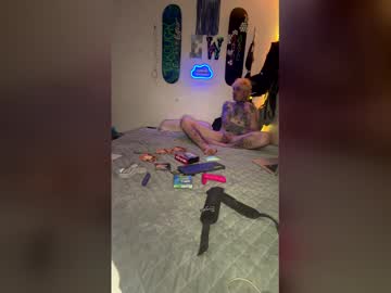 Tayler___Lytes Chaturbate stream image from December 17, 2025