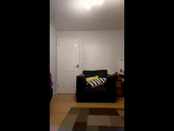 Dadbod3768764 Chaturbate stream image from December 17, 2025