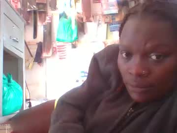 Debbyslatter Chaturbate stream image from December 17, 2025