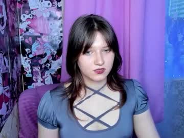 Henta1sonya Chaturbate stream image from December 17, 2025