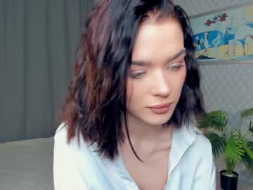 Lolasoltren Chaturbate stream image from December 17, 2025