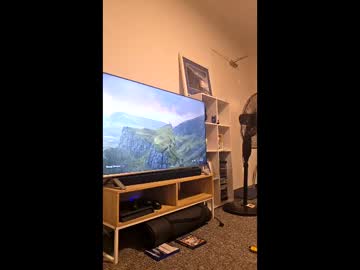 Burra112 Chaturbate stream image from December 17, 2025
