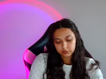 Kiss_Ameliaa Chaturbate stream image from December 17, 2025