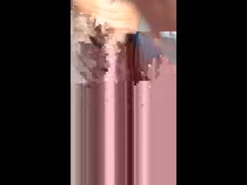 Papi700899 Chaturbate stream image from December 17, 2025