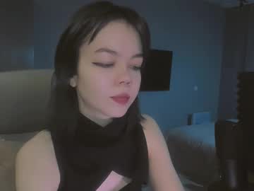 Quietluxury Chaturbate stream image from December 17, 2025
