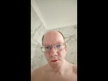 Dvoraknorway Chaturbate stream image from December 17, 2025