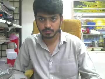 Robertsalia220 Chaturbate stream image from December 17, 2025