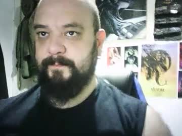 Zeuxhogan Chaturbate stream image from December 17, 2025