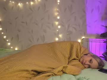 Auroraunaware Chaturbate stream image from December 17, 2025