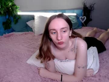 Recklesslady Chaturbate stream image from December 17, 2025