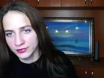 Smilequeen_3 Chaturbate stream image from December 17, 2025