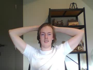 Solomongumball Chaturbate stream image from December 17, 2025