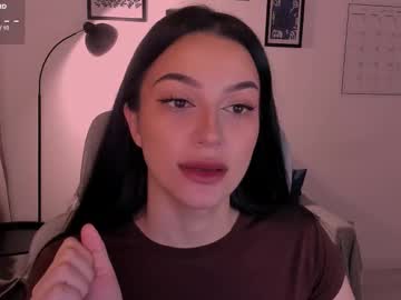 Whoislulu Chaturbate stream image from December 17, 2025