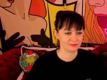 Maristormm Chaturbate stream image from December 17, 2025
