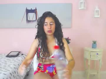 Scarlett_Clyde Chaturbate stream image from December 17, 2025