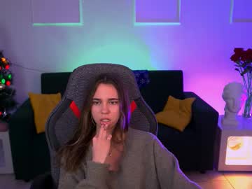 Kimporins Chaturbate stream image from December 17, 2025