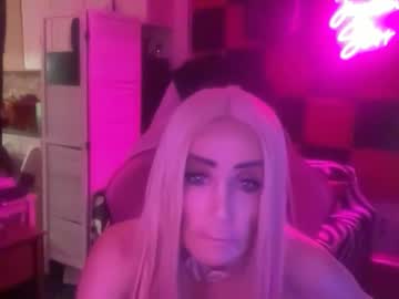Sexybitch_Jaylents Chaturbate stream image from December 17, 2025