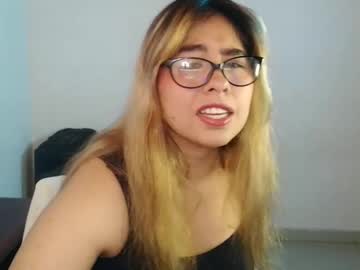 Sofiazaf447769 Chaturbate stream image from December 17, 2025