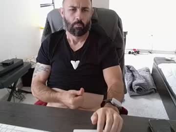 Stukeswg Chaturbate stream image from December 17, 2025