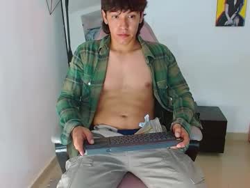 Liam_Xul Chaturbate stream image from December 17, 2025