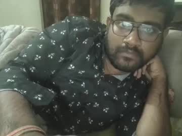 Nairanandu28 Chaturbate stream image from December 17, 2025