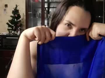 Voulezvous_Angel Chaturbate stream image from December 17, 2025