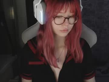 Angellmarel Chaturbate stream image from December 17, 2025