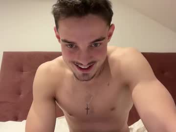 Lucasray20 Chaturbate stream image from December 17, 2025