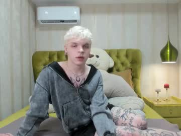 Millerbilly Chaturbate stream image from December 17, 2025