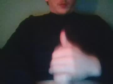 Brodywhorelicker stream image from December 17, 2025