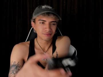 Darkodark0 Chaturbate stream image from December 17, 2025