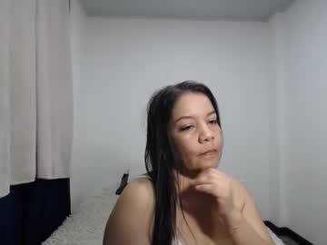 Milf_Colombia Chaturbate stream image from December 17, 2025