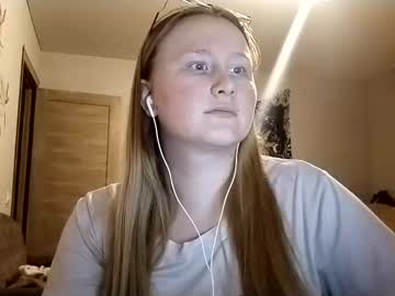 Anika_Lipps Chaturbate stream image from December 18, 2025