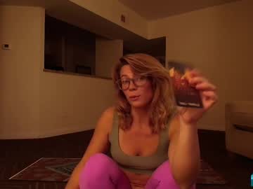 Goddesslailadelight Chaturbate stream image from December 18, 2025