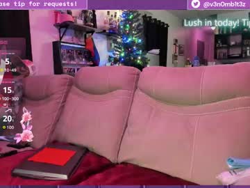 V3n0mb1t3z Chaturbate stream image from December 18, 2025